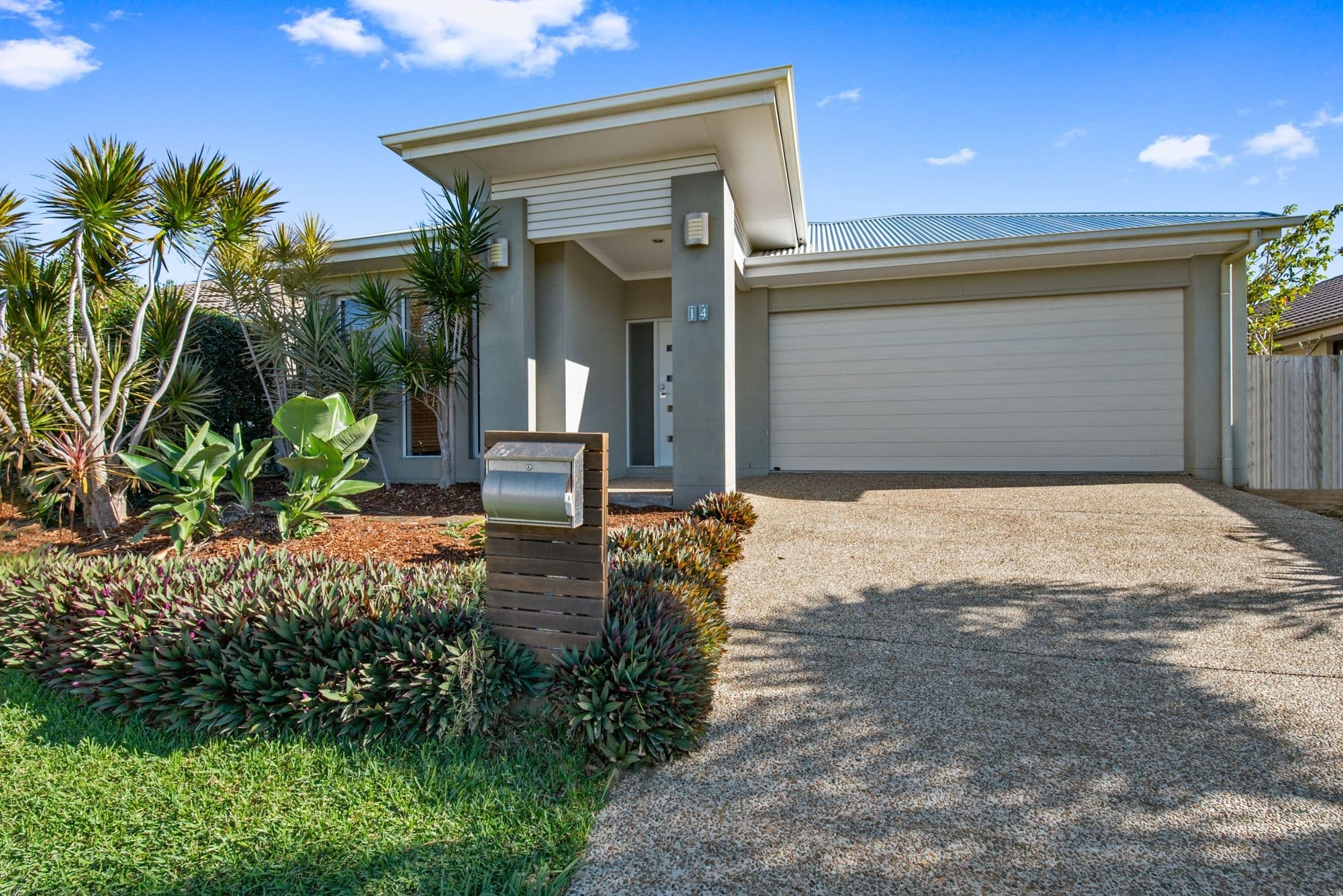 14 Moonie Crescent, North Lakes QLD 4509, North Lakes - Thumbnail 2