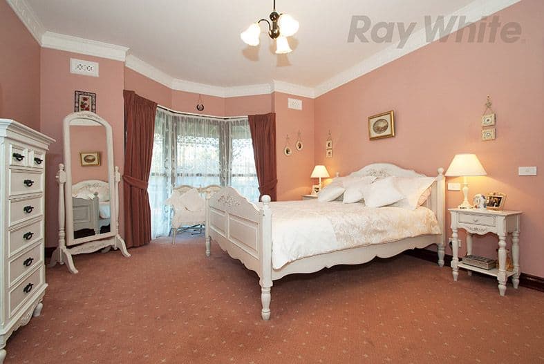 2 MCKERRAL Place, Croydon North VIC 3136, Croydon North - Thumbnail 4