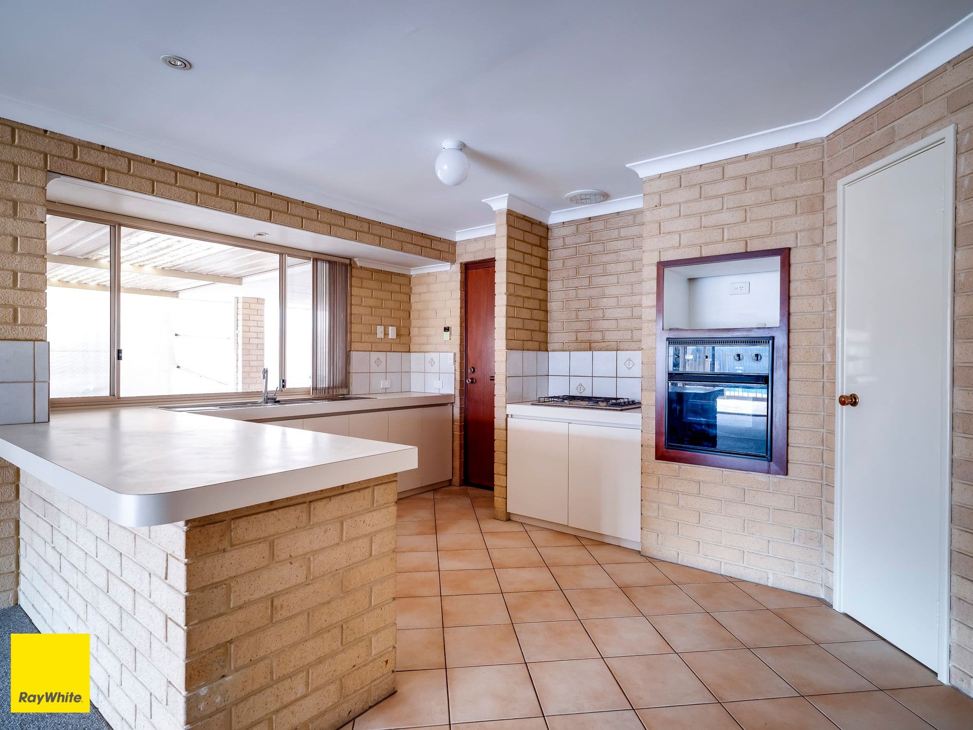 147 Mullaloo Drive, Mullaloo WA 6027, Mullaloo - Thumbnail 8