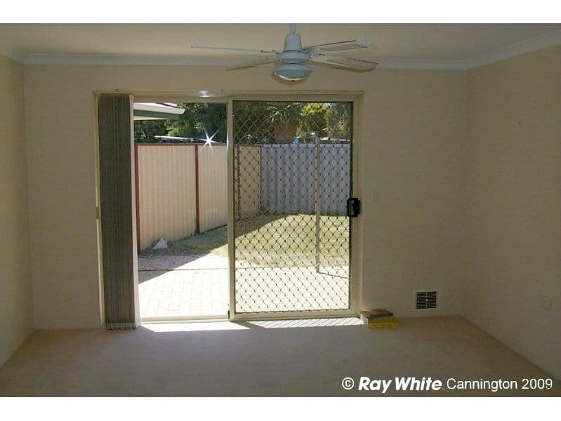 11 Wellington Street, QUEENS PARK WA 6107, Queens Park - Thumbnail 3