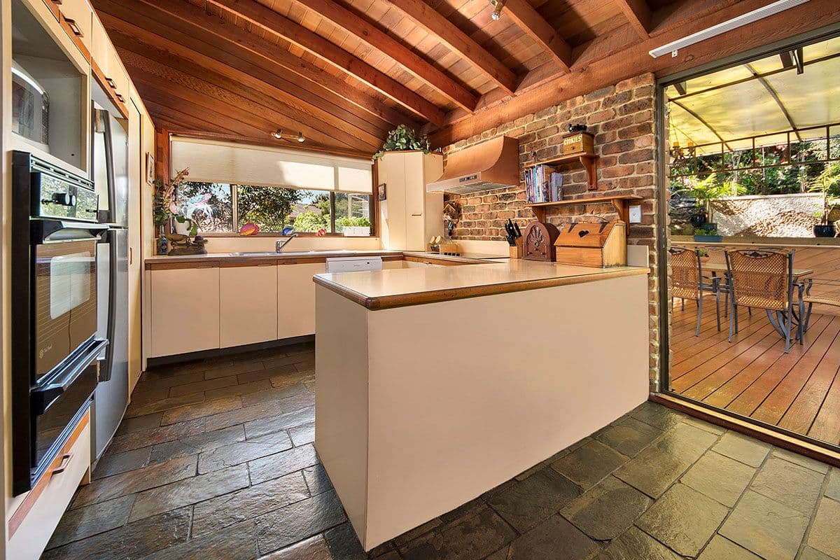 8 Old Ferry Road, Illawong NSW 2234, Illawong - Thumbnail 4