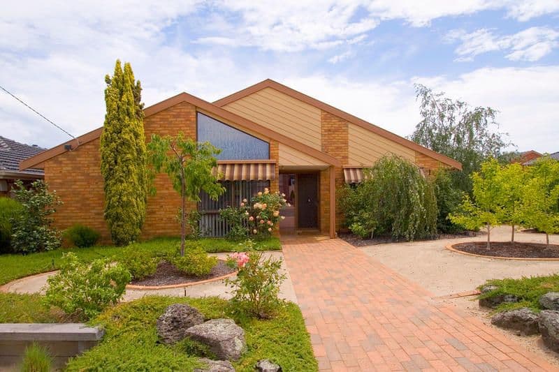 1 Lauren Close, DINGLEY VILLAGE VIC 3172, Dingley Village - Image 1