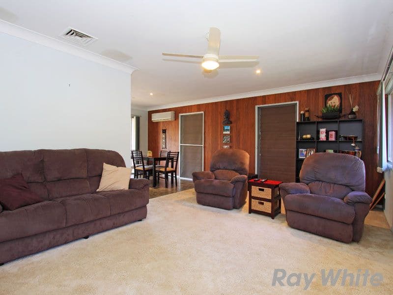 18 Devoran Street, ALBANY CREEK QLD 4035, Albany Creek - Thumbnail 4