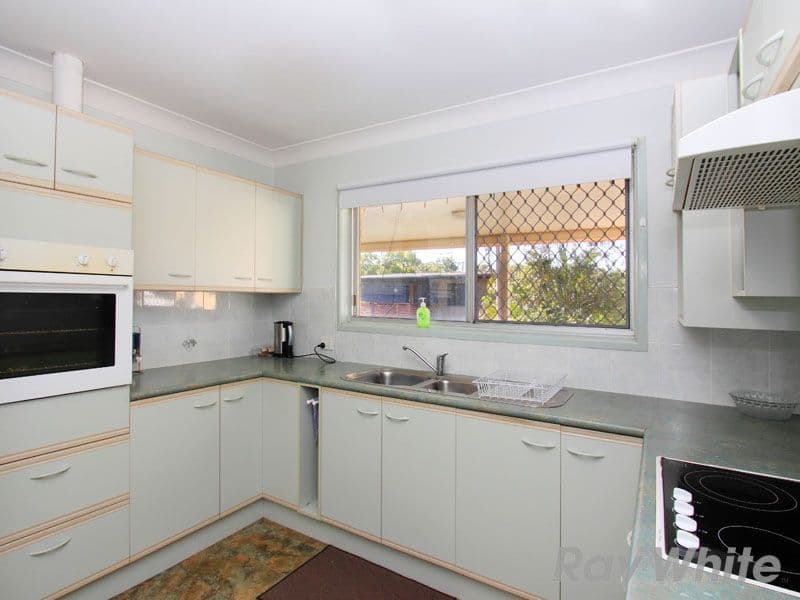 18 Devoran Street, ALBANY CREEK QLD 4035, Albany Creek - Thumbnail 7