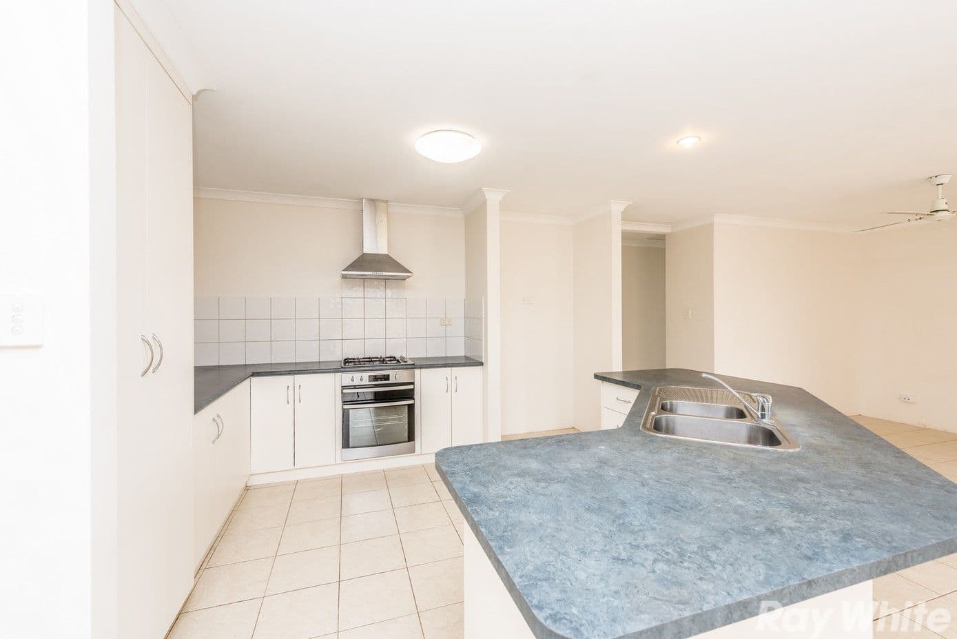 46 Moorings Loop, Sunset Beach WA 6530, Sunset Beach - Thumbnail 2