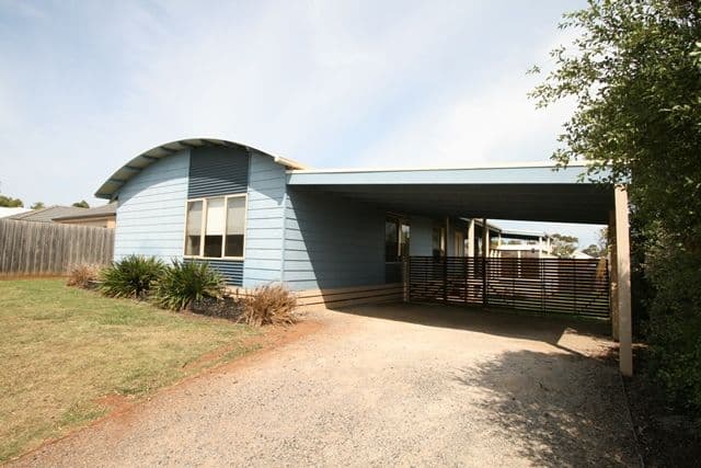 18 Norman Drive, Cowes VIC 3922, Cowes - Image 1