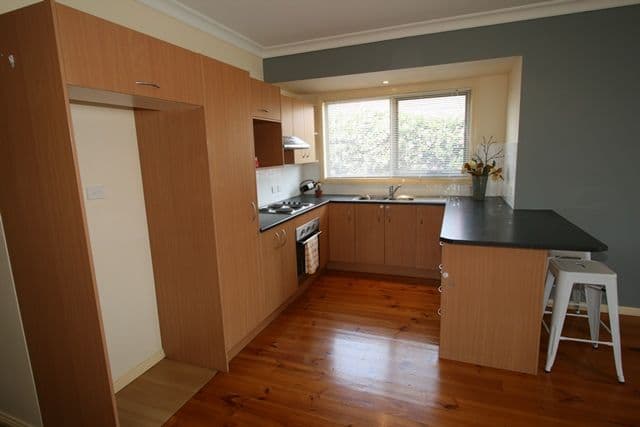 18 Norman Drive, Cowes VIC 3922, Cowes - Thumbnail 3