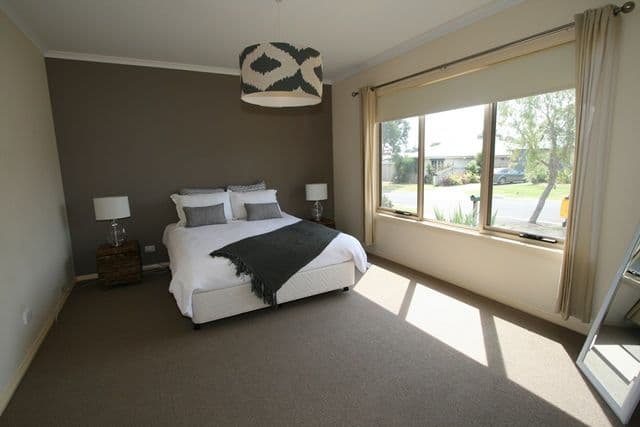18 Norman Drive, Cowes VIC 3922, Cowes - Thumbnail 6