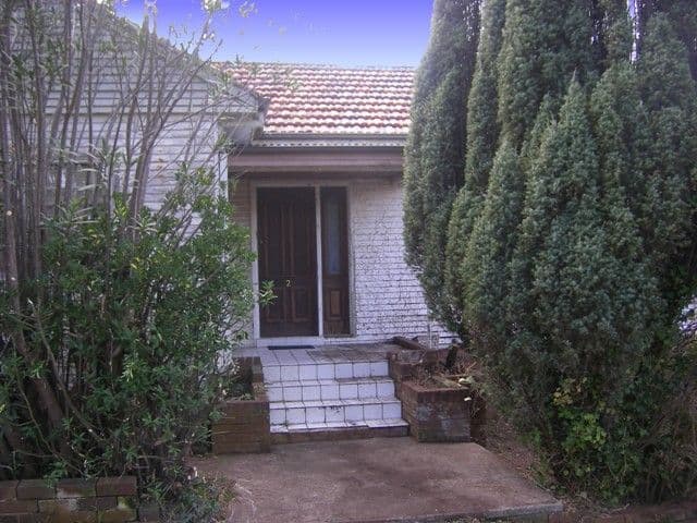 2 Prince Edward Road, SEAFORTH NSW 2092, Seaforth - Thumbnail 2
