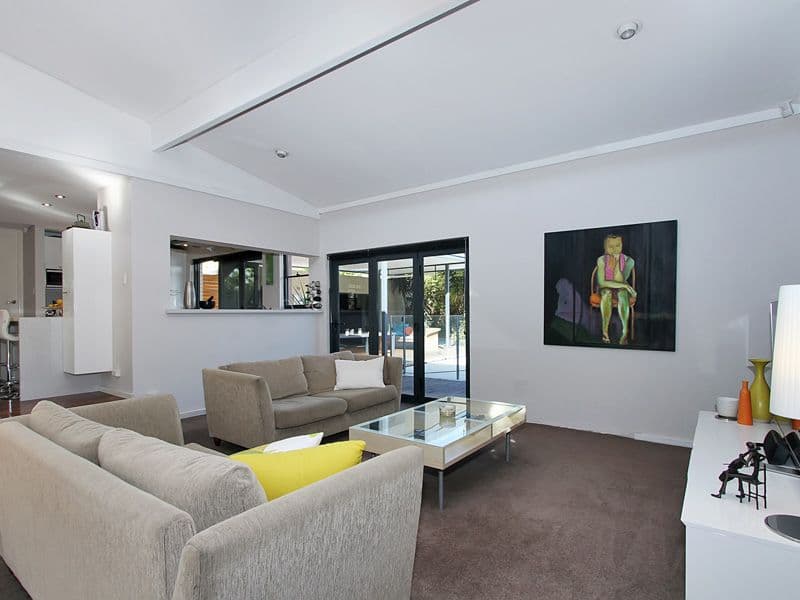 15 Massey Street, ROSSMOYNE WA 6148, Rossmoyne - Thumbnail 5