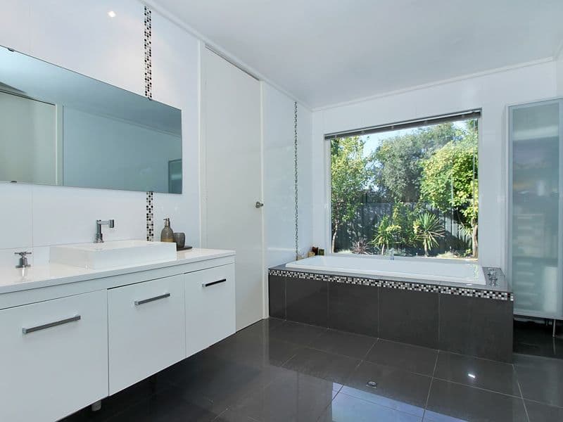 15 Massey Street, ROSSMOYNE WA 6148, Rossmoyne - Thumbnail 6
