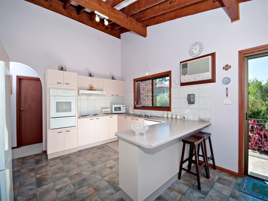 8 Swordfish Street, NELSON BAY NSW 2315, Nelson Bay - Thumbnail 6