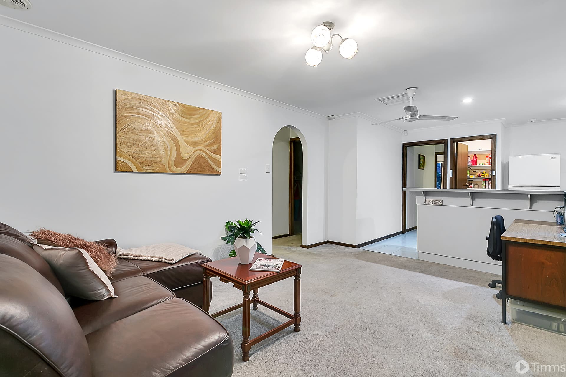 8 St Martins Court, Woodcroft - Thumbnail 7