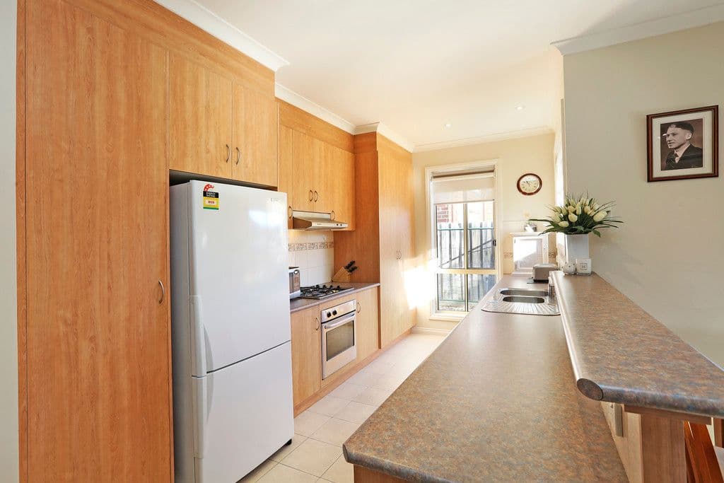 5 Victor Place, Lara VIC 3212, Lara - Thumbnail 2