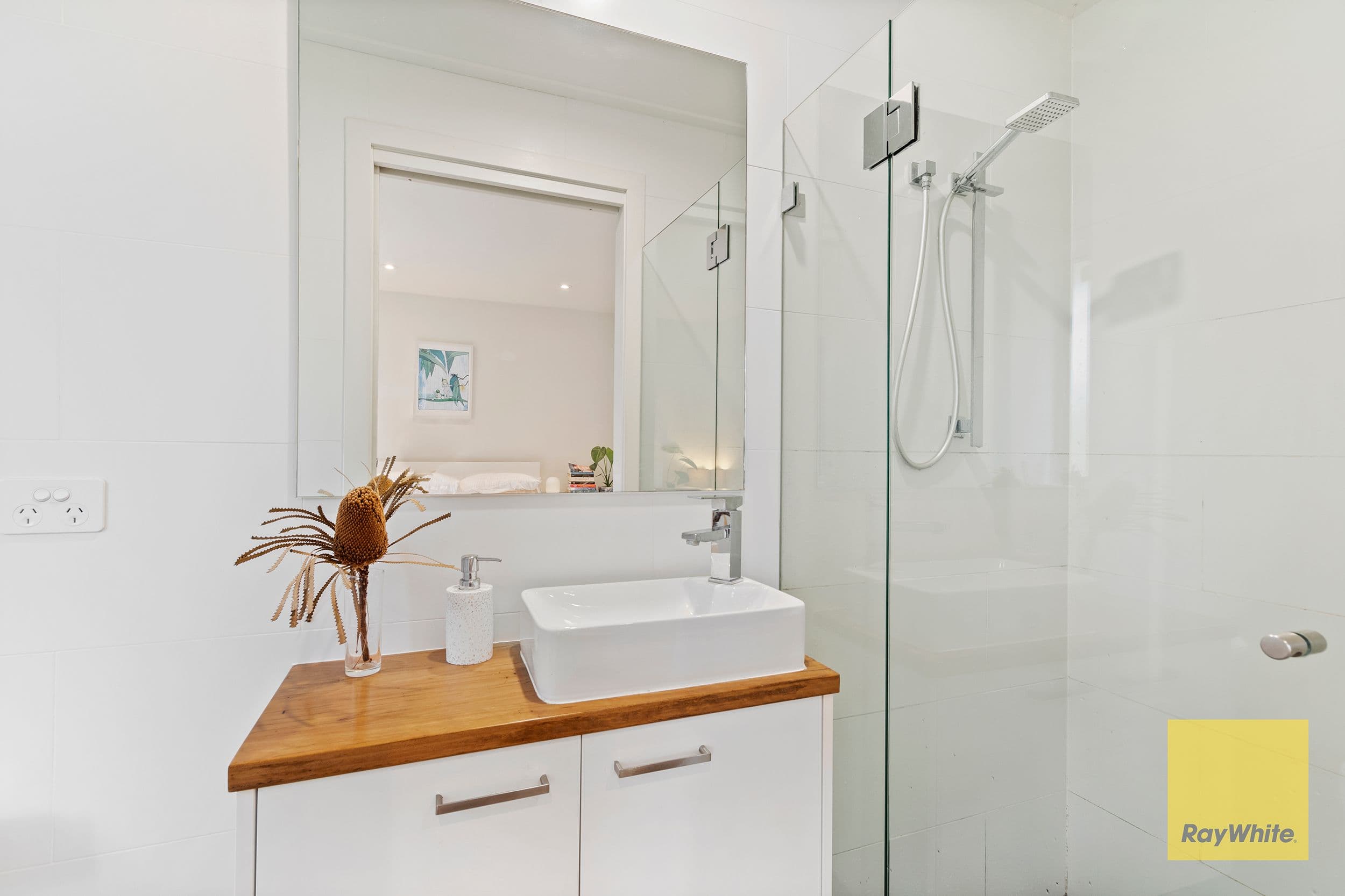 14 Wentworth Avenue, Woy Woy NSW 2256, Woy Woy - Thumbnail 8