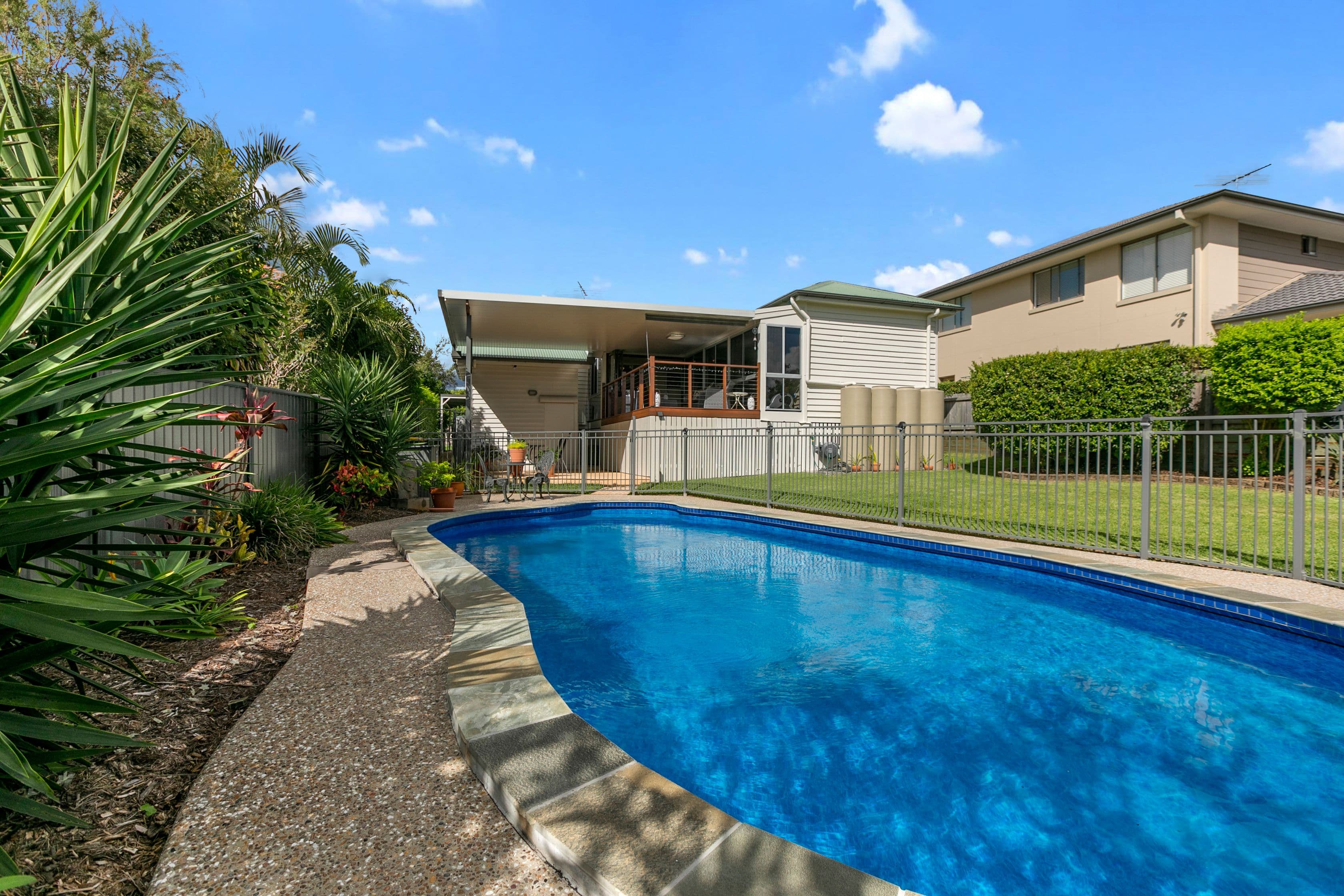 11 Vista Avenue, Tarragindi QLD 4121, Tarragindi - Image 1