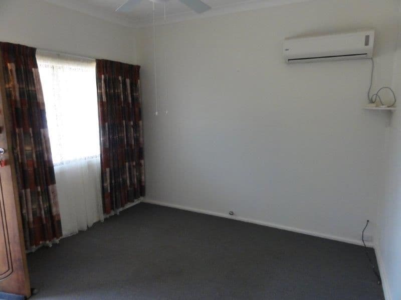 68 Patton Street, Broken Hill NSW 2880, Broken Hill - Thumbnail 3