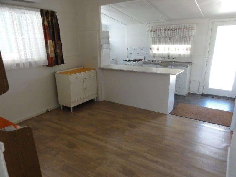 68 Patton Street, Broken Hill NSW 2880, Broken Hill - Thumbnail 4