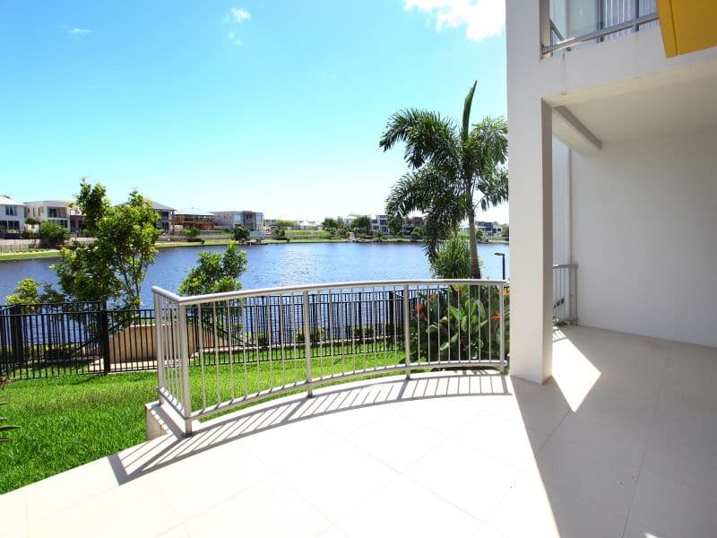 5021 Emerald Island Drive, CARRARA QLD 4211, Carrara - Image 1