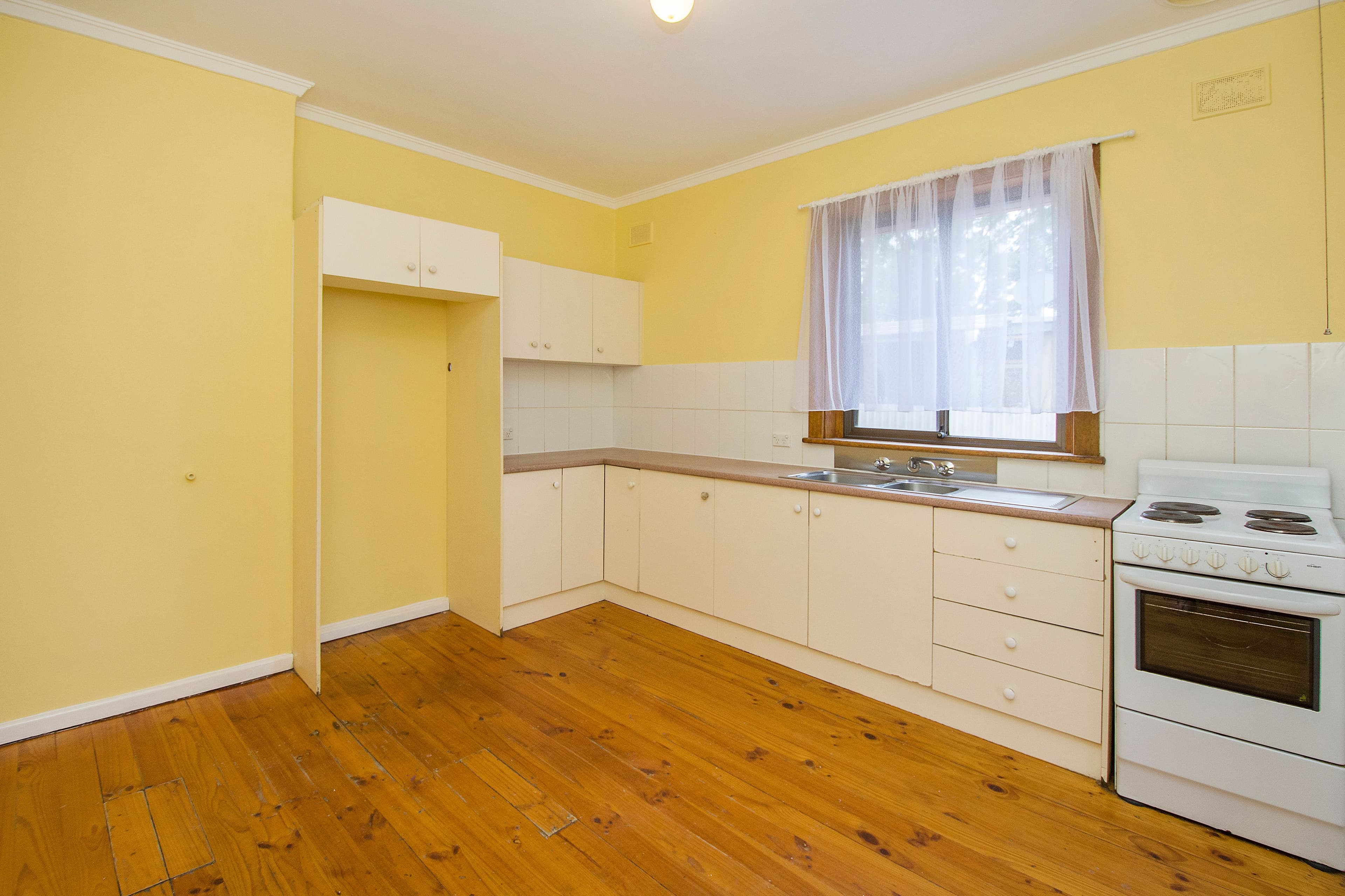 35 Sullivan Road, Elizabeth Park SA 5113, Elizabeth Park - Thumbnail 2