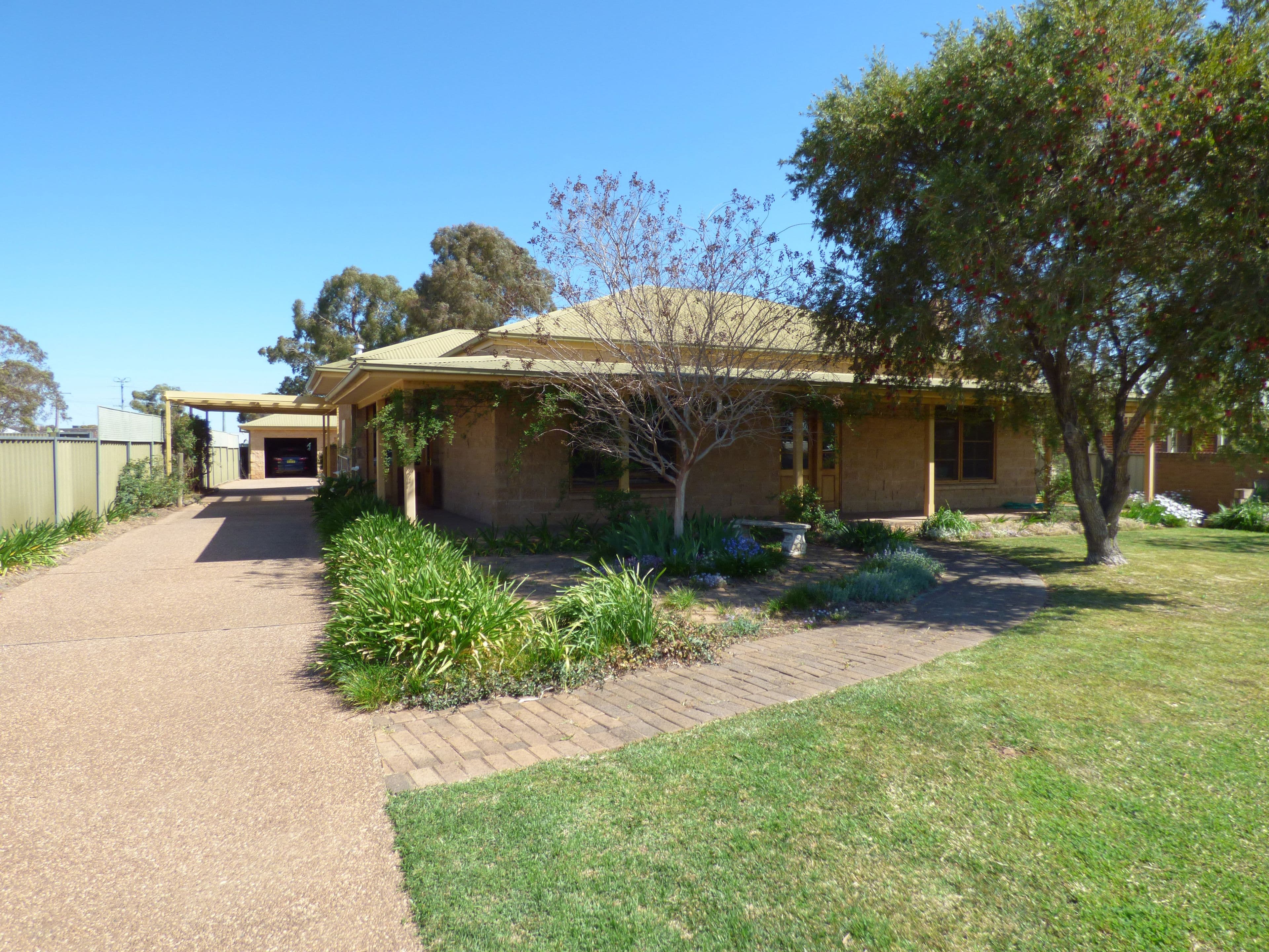 28 Alder Street, Forbes - Image 1