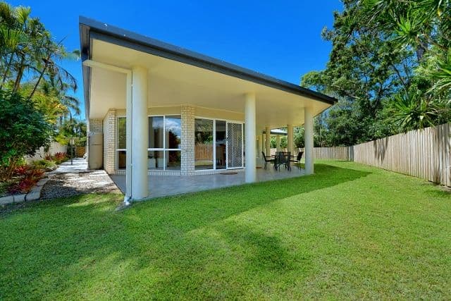 108 Santa Cruz Boulevard, CLEAR ISLAND WATERS QLD 4226, Clear Island Waters - Thumbnail 3