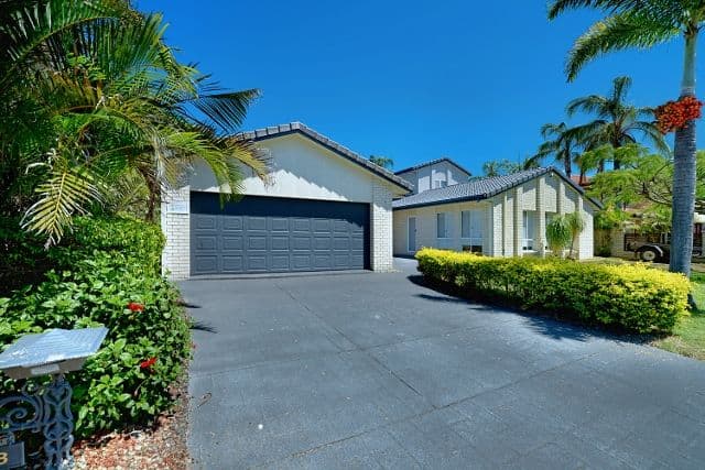 108 Santa Cruz Boulevard, CLEAR ISLAND WATERS QLD 4226, Clear Island Waters - Thumbnail 5
