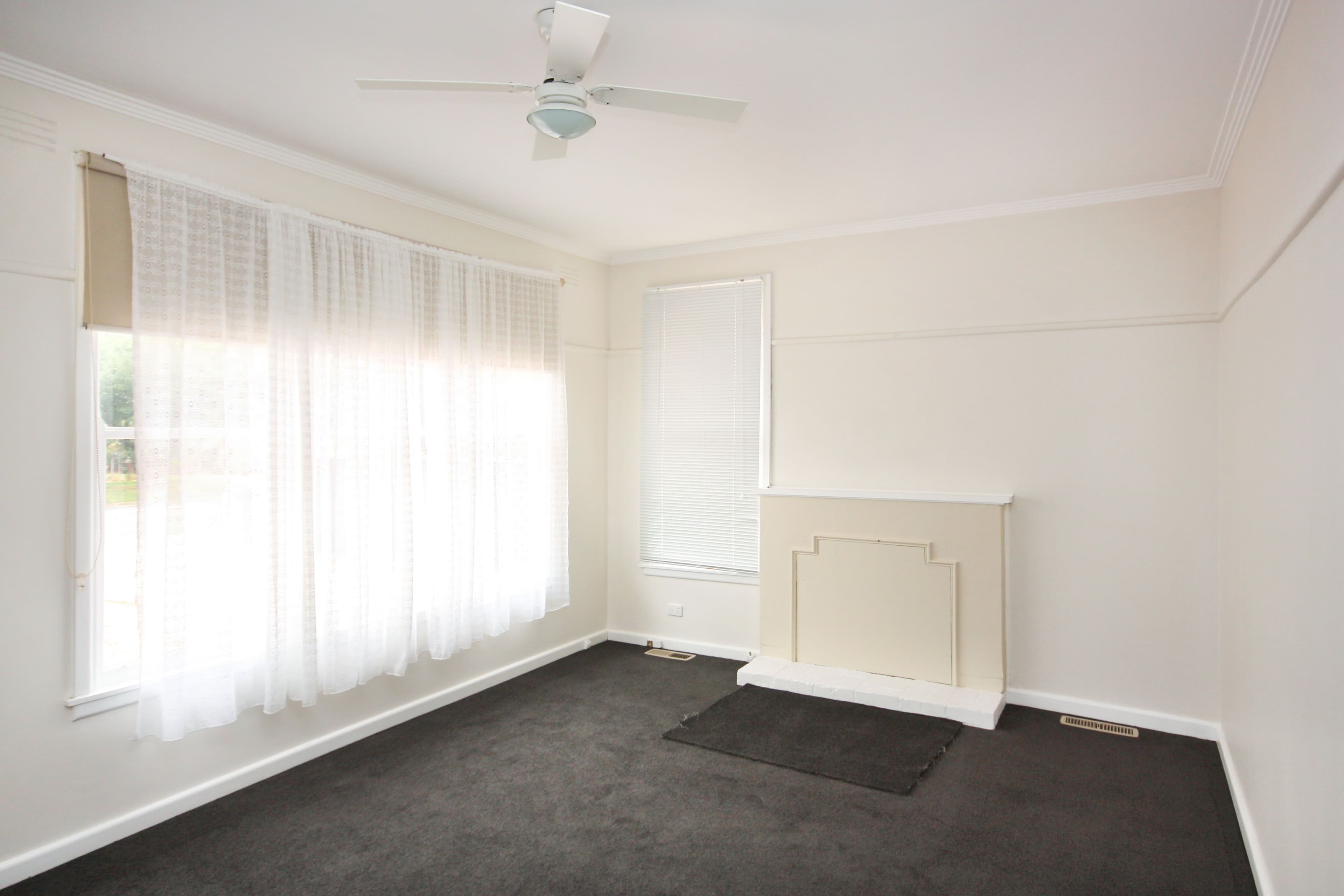 27 Meadows Avenue, Benalla VIC 3672, Benalla - Thumbnail 5