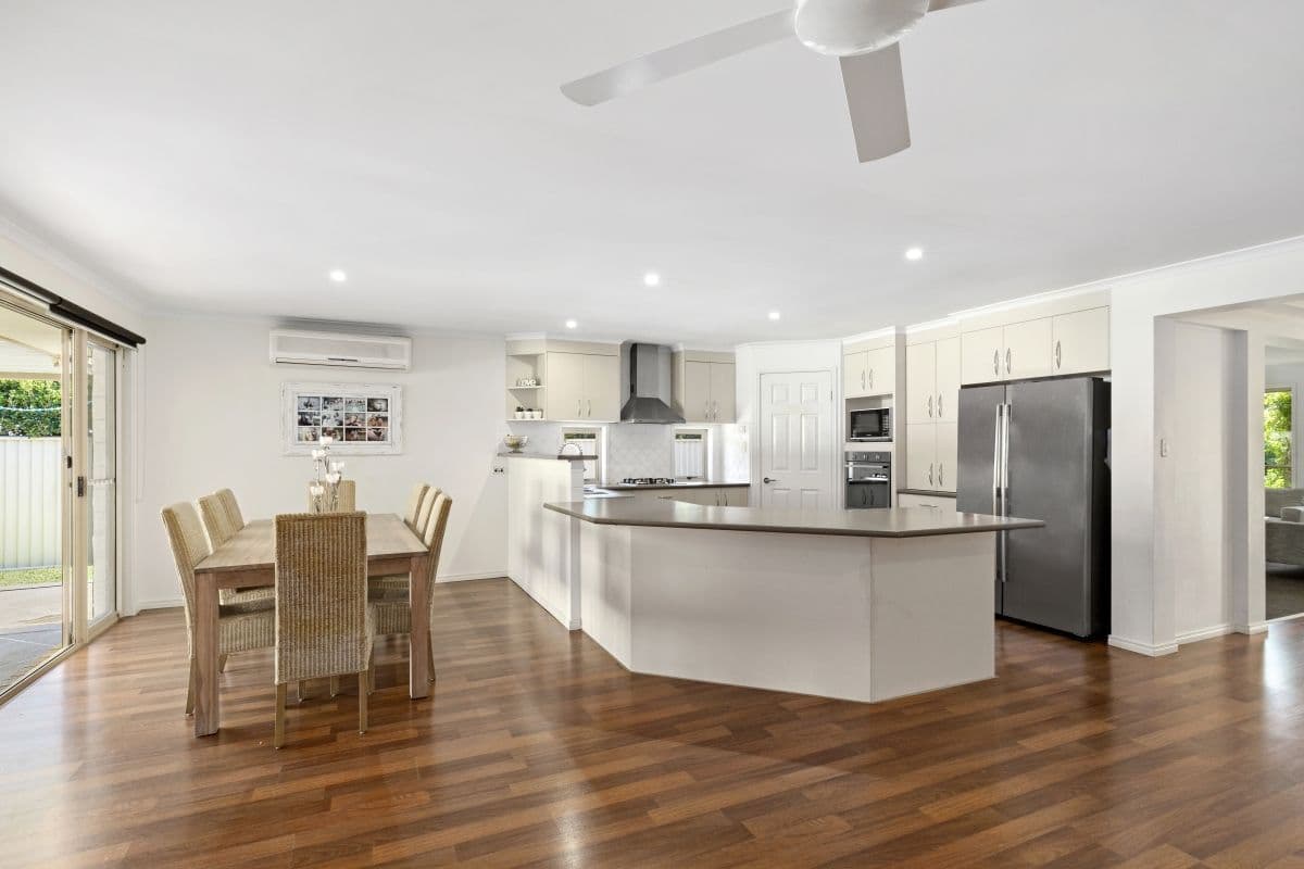 15 Boogaerdt Rise, Bonogin QLD 4213, Bonogin - Thumbnail 4