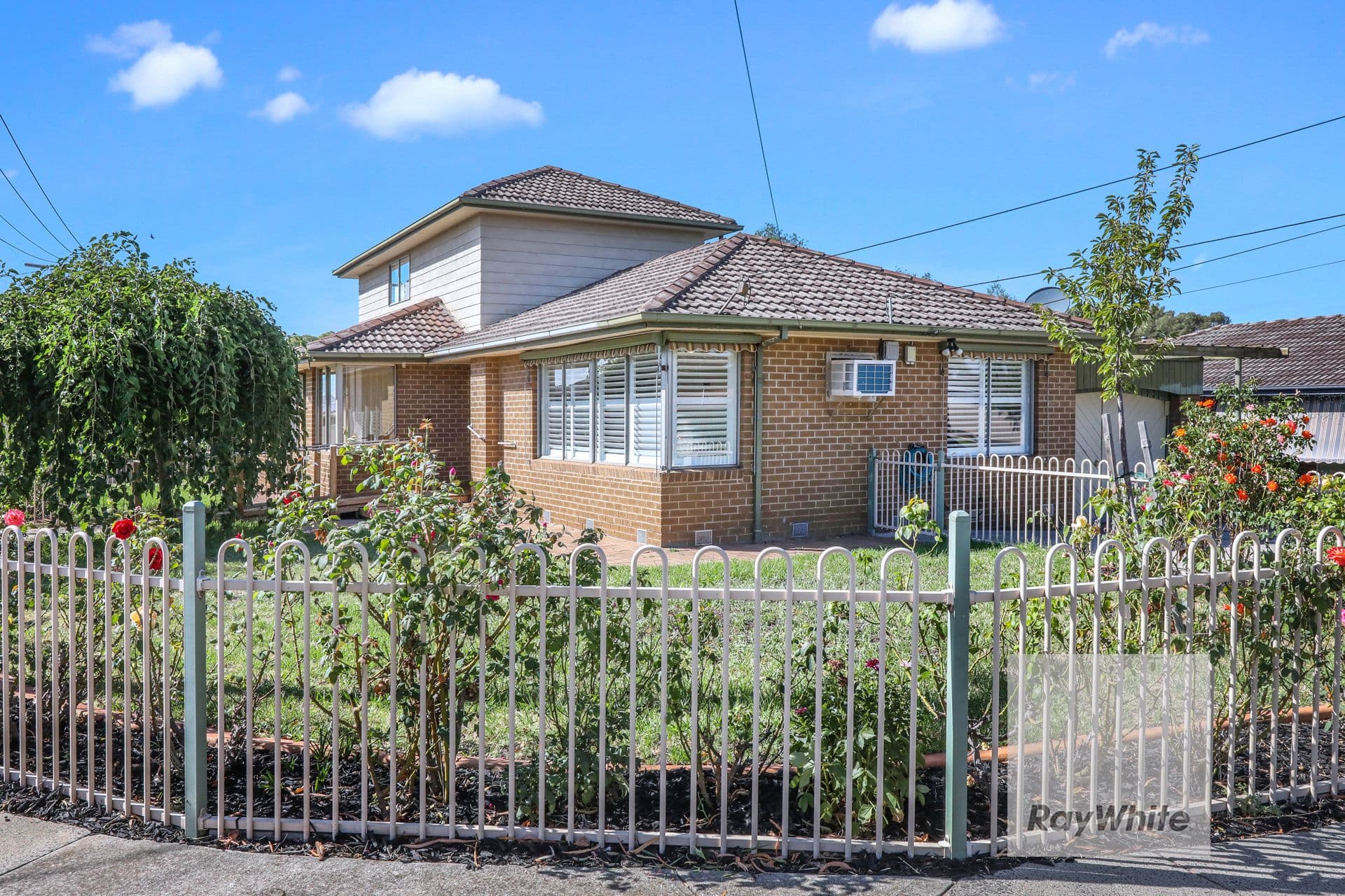 22 Linacre Crescent, Gladstone Park VIC 3043, Gladstone Park - Thumbnail 3