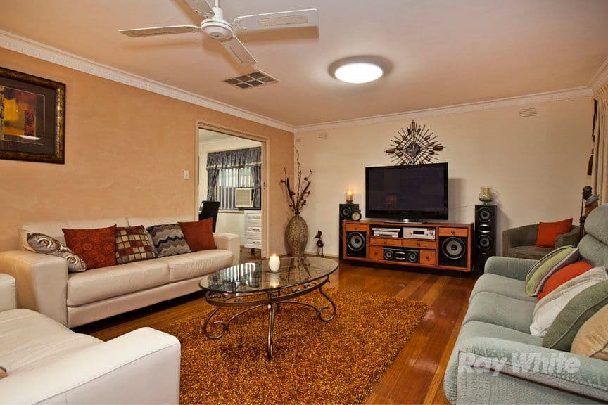41 Lockwoods Road, BORONIA VIC 3155, Boronia - Thumbnail 2