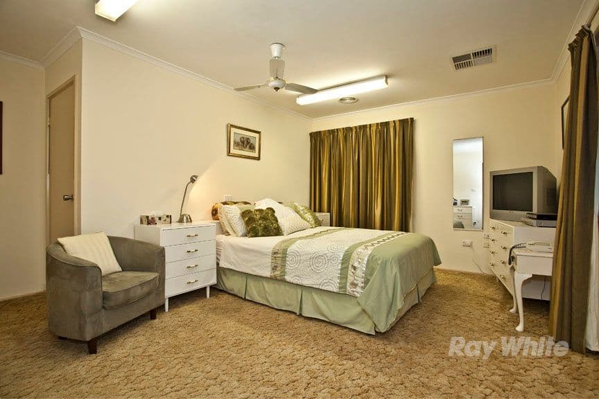 41 Lockwoods Road, BORONIA VIC 3155, Boronia - Thumbnail 4