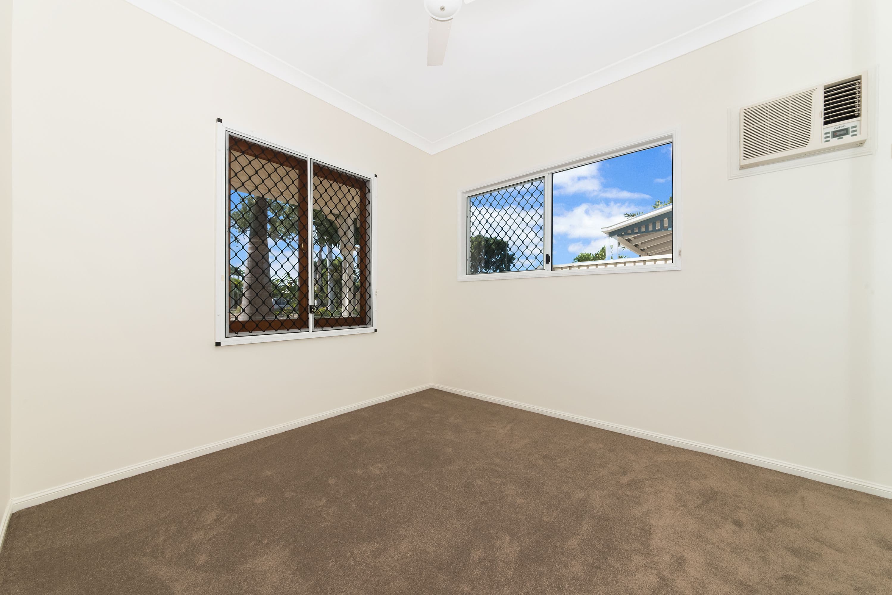 4 Sweetgum Place, Kirwan QLD 4817, Kirwan - Thumbnail 4