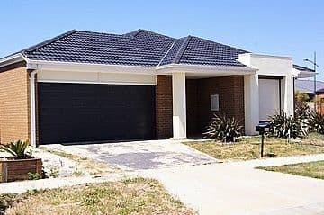 34 Shiraz Crescent, POINT COOK VIC 3030, Point Cook - Image 1