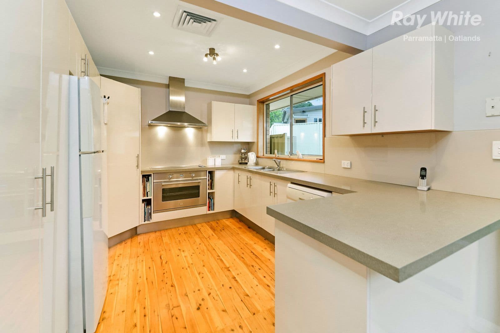 8 Stamford Avenue, Ermington - Thumbnail 4