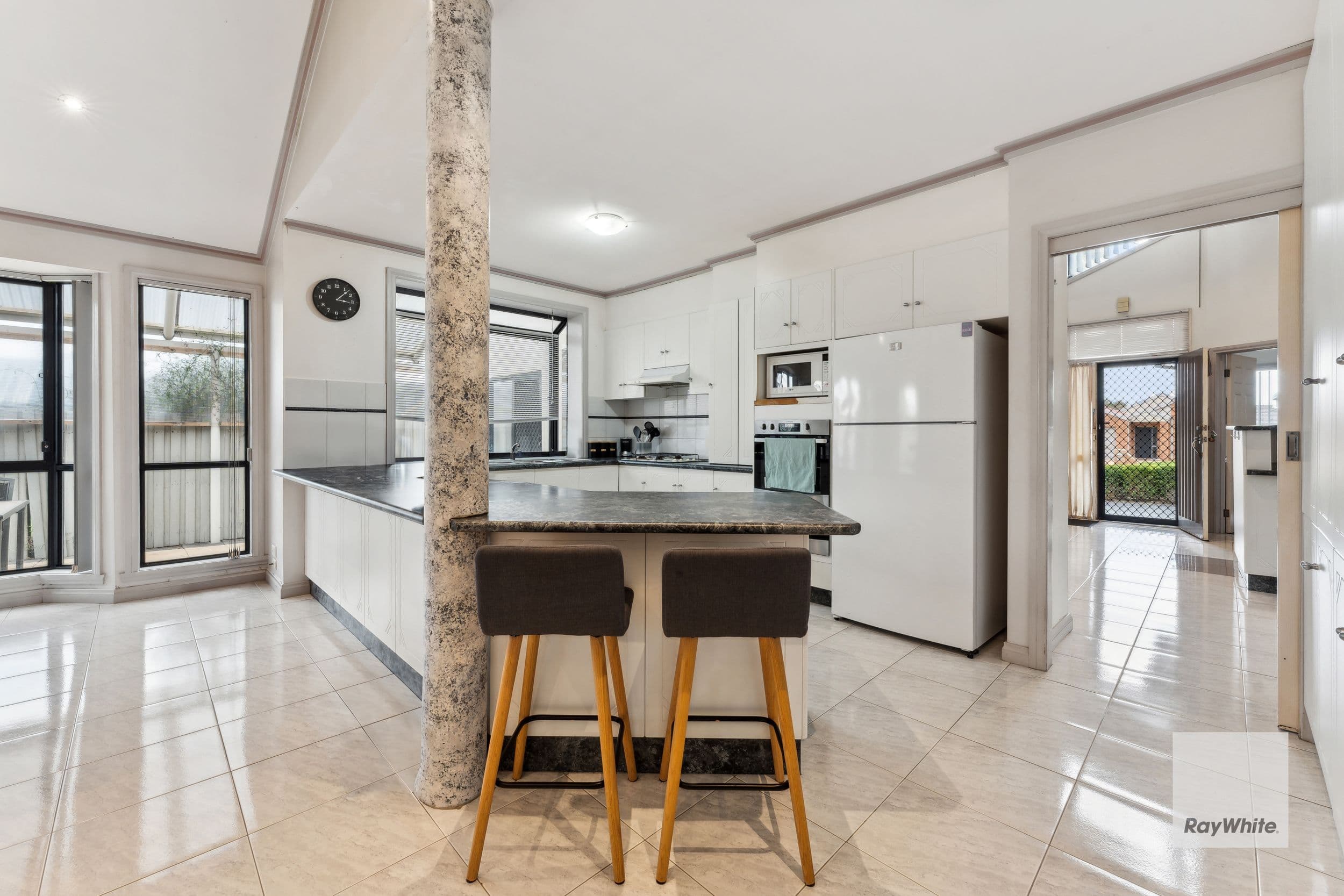 33 Delbridge Drive, Sydenham VIC 3037, Sydenham - Thumbnail 4