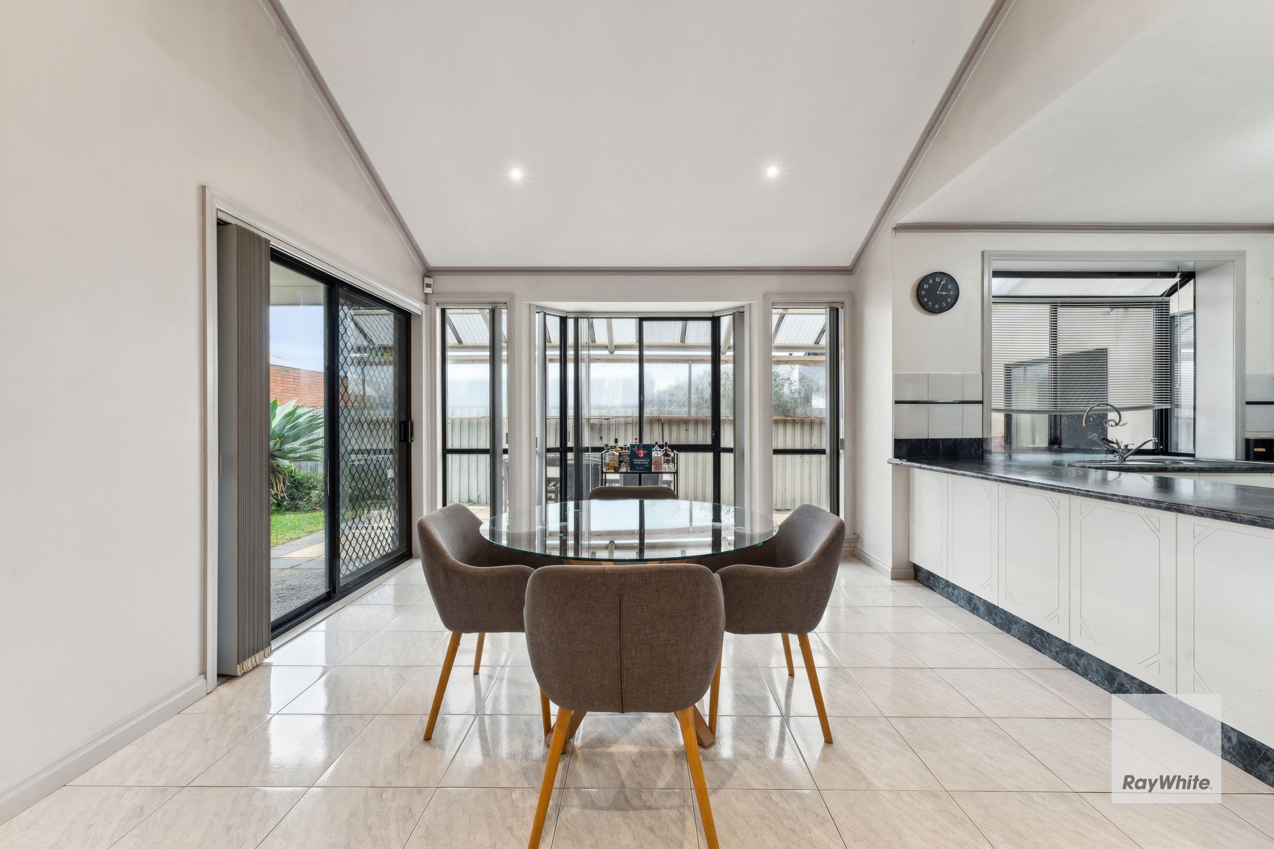 33 Delbridge Drive, Sydenham VIC 3037, Sydenham - Thumbnail 6