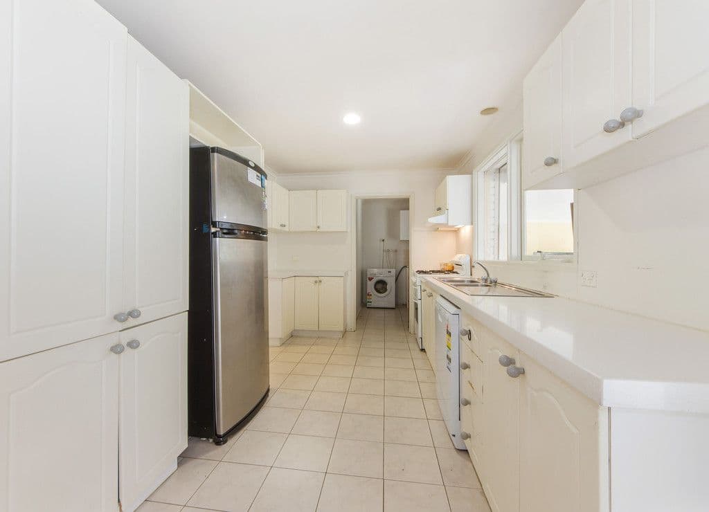 10 Ardwell Court, St Albans VIC 3021, St Albans - Thumbnail 5
