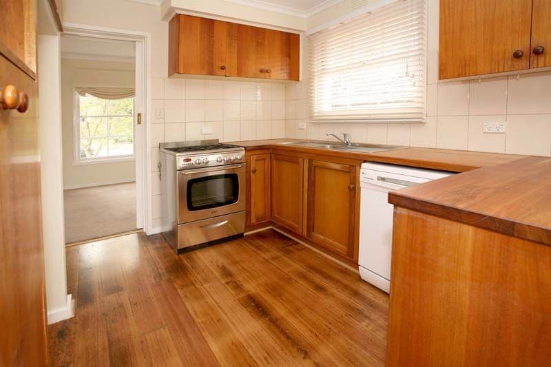 76 Glen Tower Drive, GLEN WAVERLEY VIC 3150, Glen Waverley - Thumbnail 2