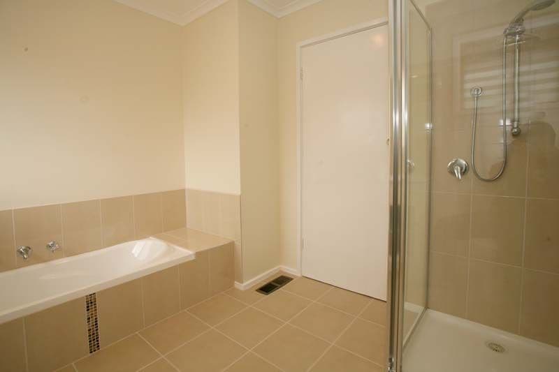 76 Glen Tower Drive, GLEN WAVERLEY VIC 3150, Glen Waverley - Thumbnail 7