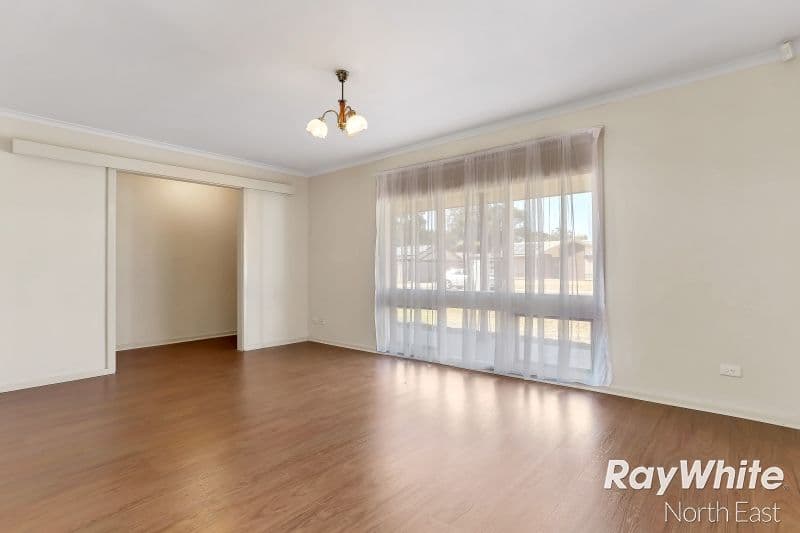 9 Monarch Avenue, Parafield Gardens SA 5107, Parafield Gardens - Thumbnail 5