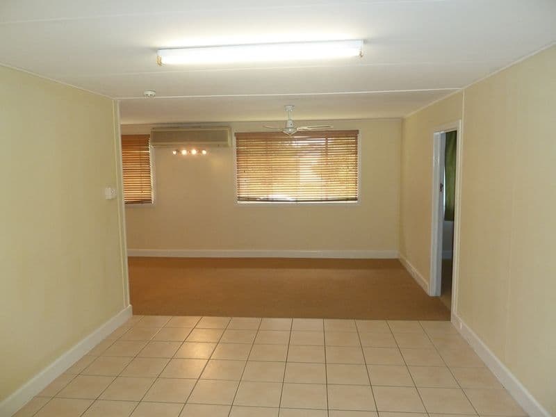7 Lavarack Street, NORTH MACKAY QLD 4740, North Mackay - Thumbnail 7