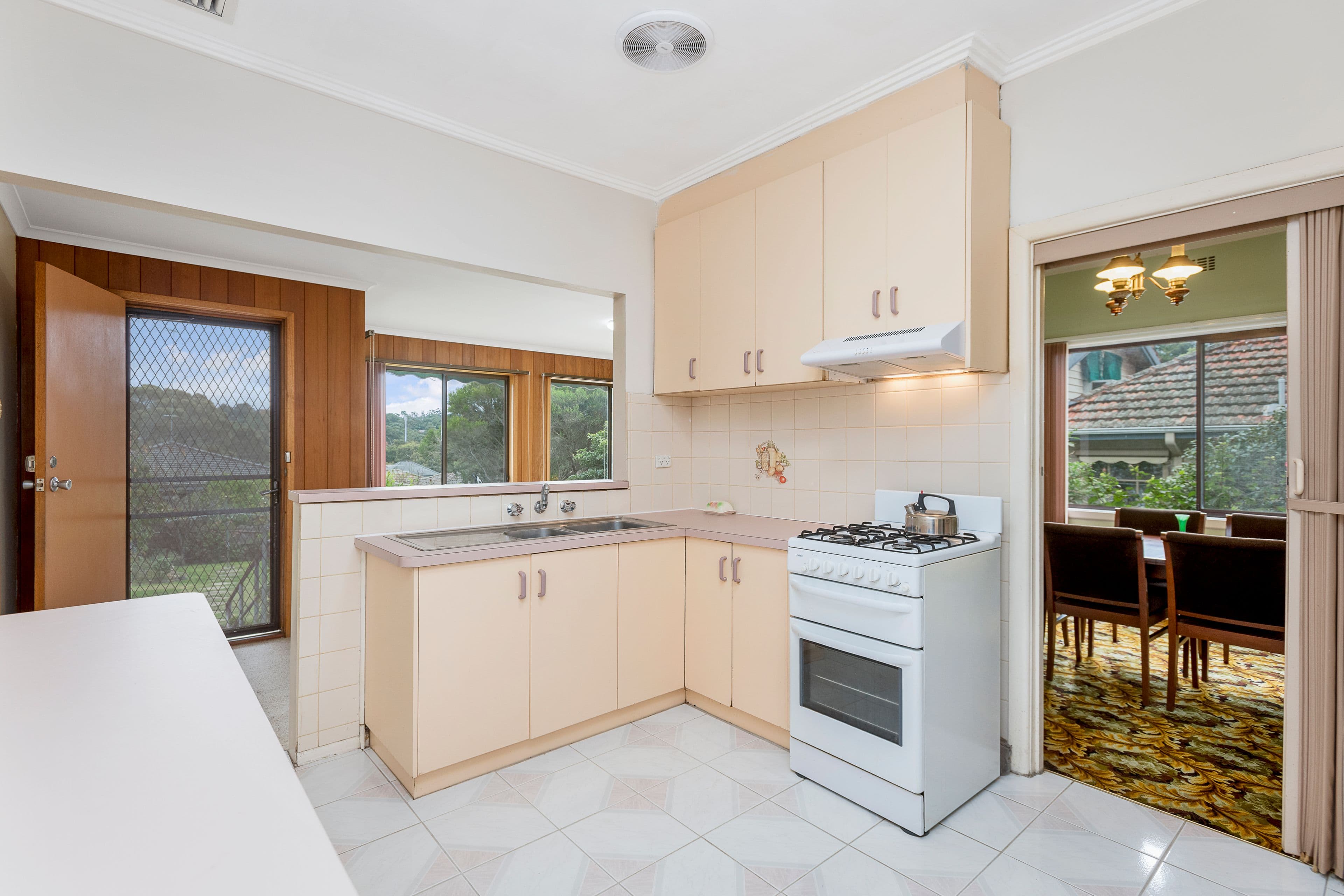 33 Ferguson Street, Macleod VIC 3085, Macleod - Thumbnail 3