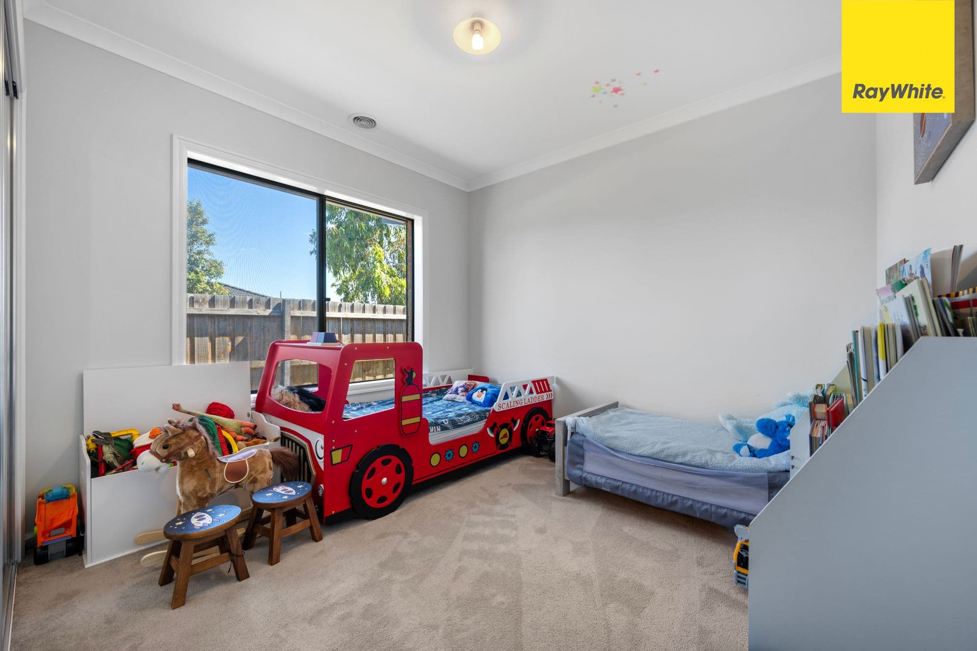 7 Clauscen Avenue, WEIR VIEWS VIC 3338, Weir Views - Thumbnail 4