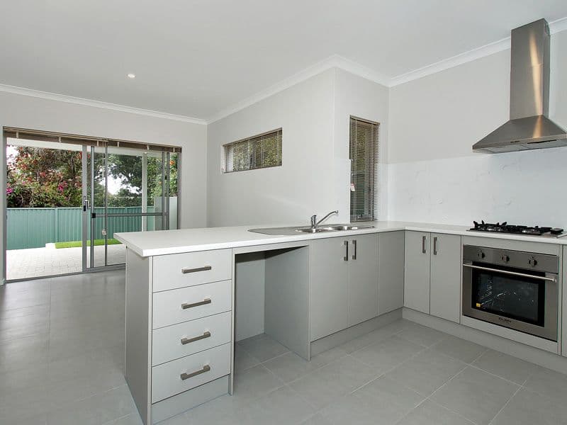 12a Cameron Way, KARDINYA WA 6163, Kardinya - Thumbnail 2