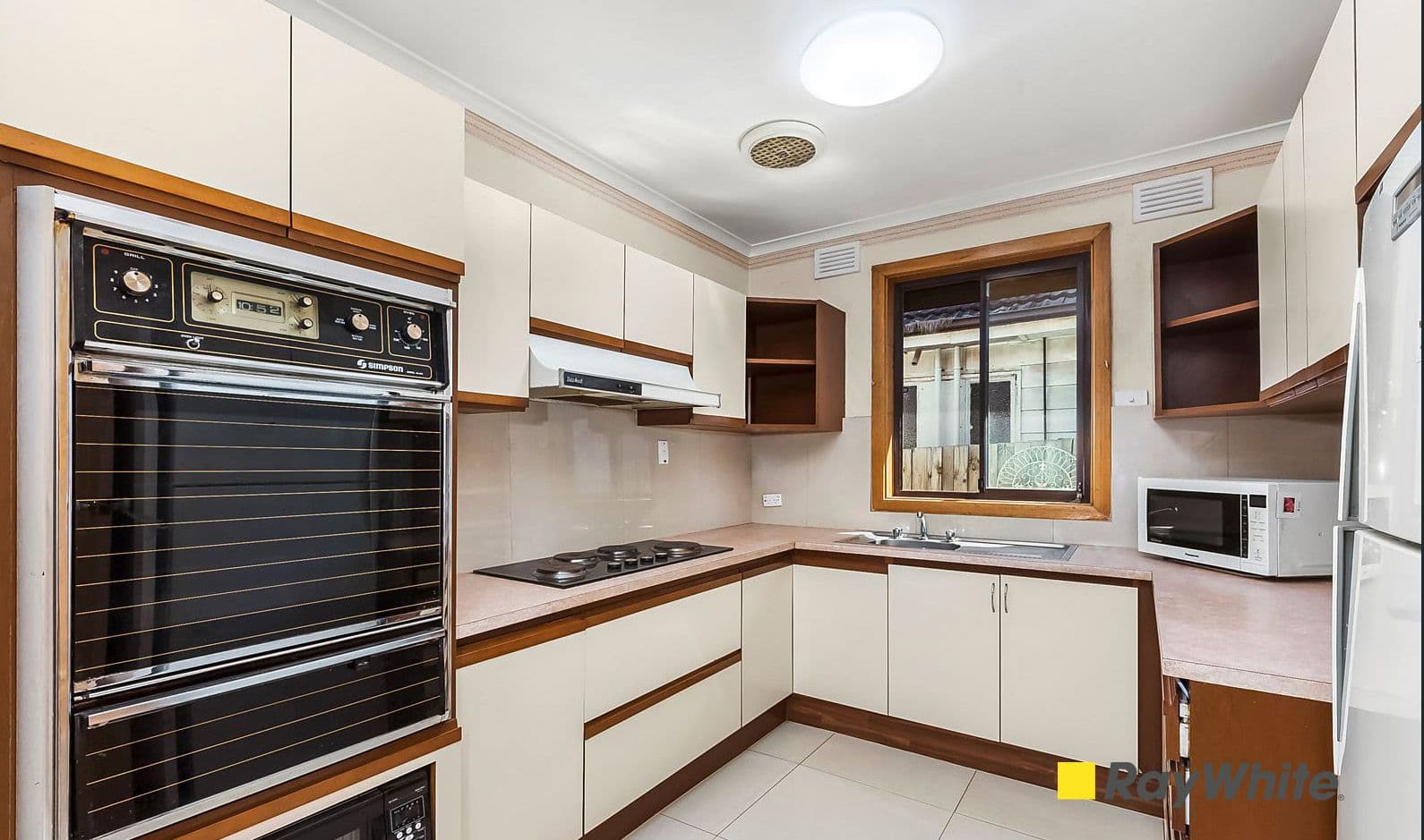 37 Riley Street, Oakleigh South VIC 3167, Oakleigh South - Thumbnail 3