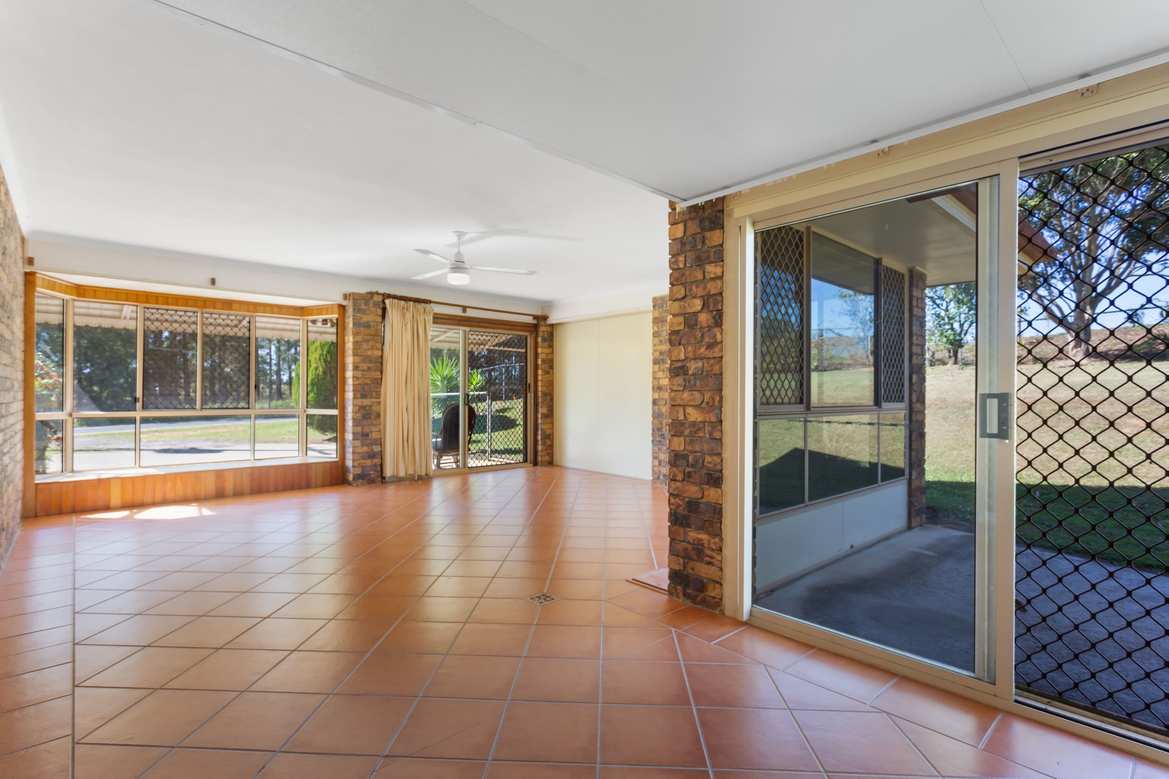 105 Railway Parade, Glass House Mountains QLD 4518, Glass House Mountains - Thumbnail 3