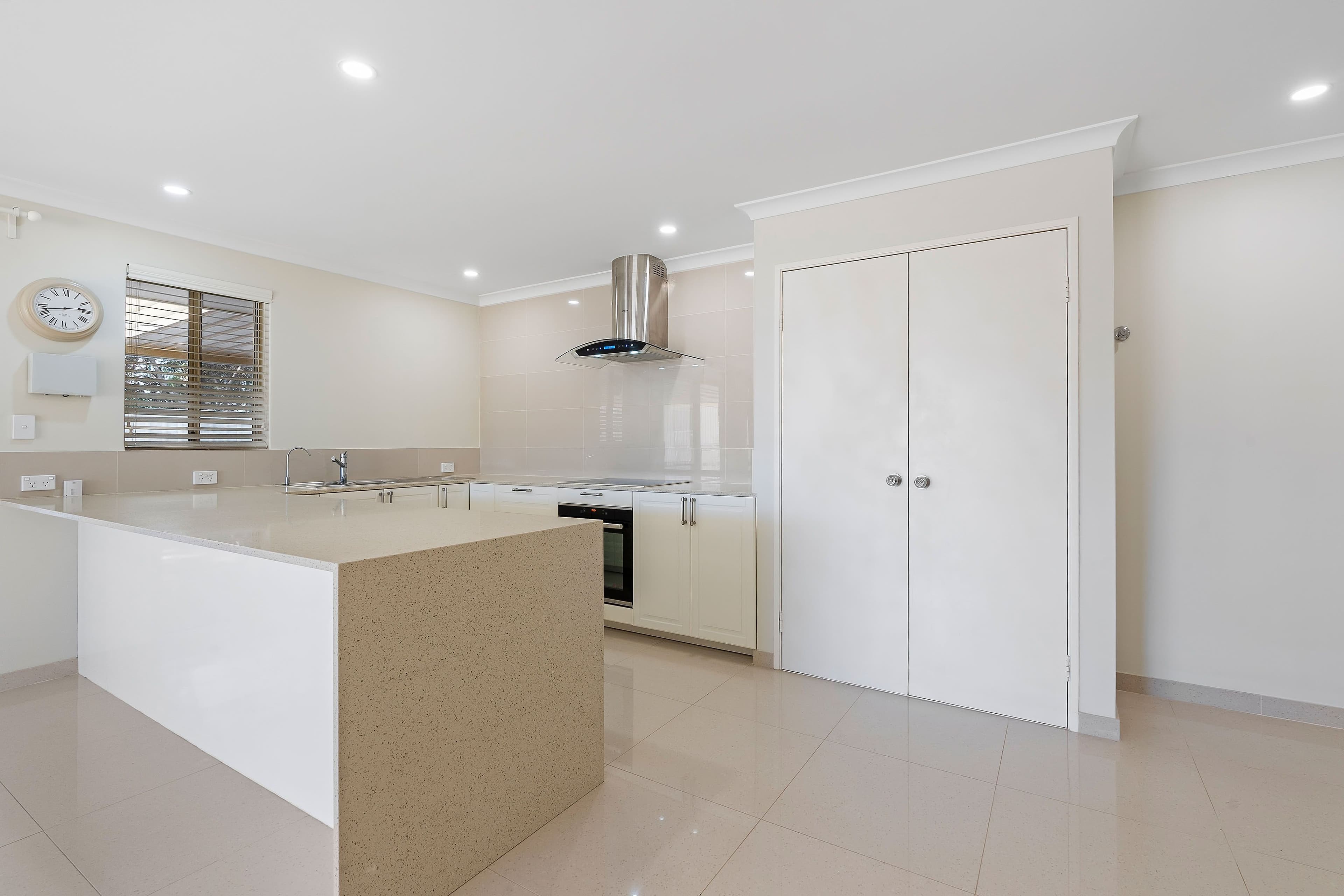 9 Yanrey Street, Golden Bay WA 6174, Golden Bay - Thumbnail 6