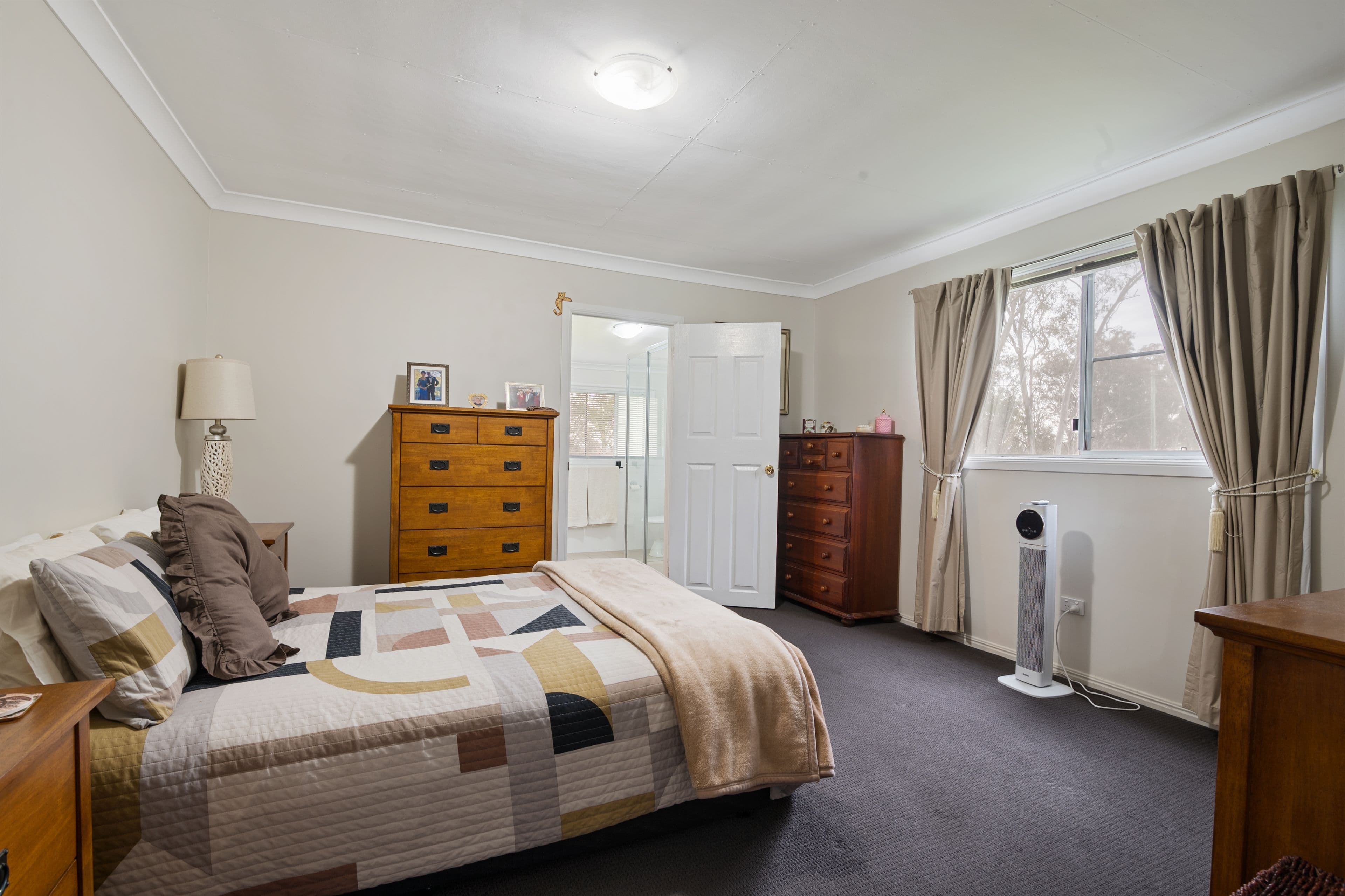 50 Old Stanthorpe Road, Morgan Park QLD 4370, Morgan Park - Thumbnail 4