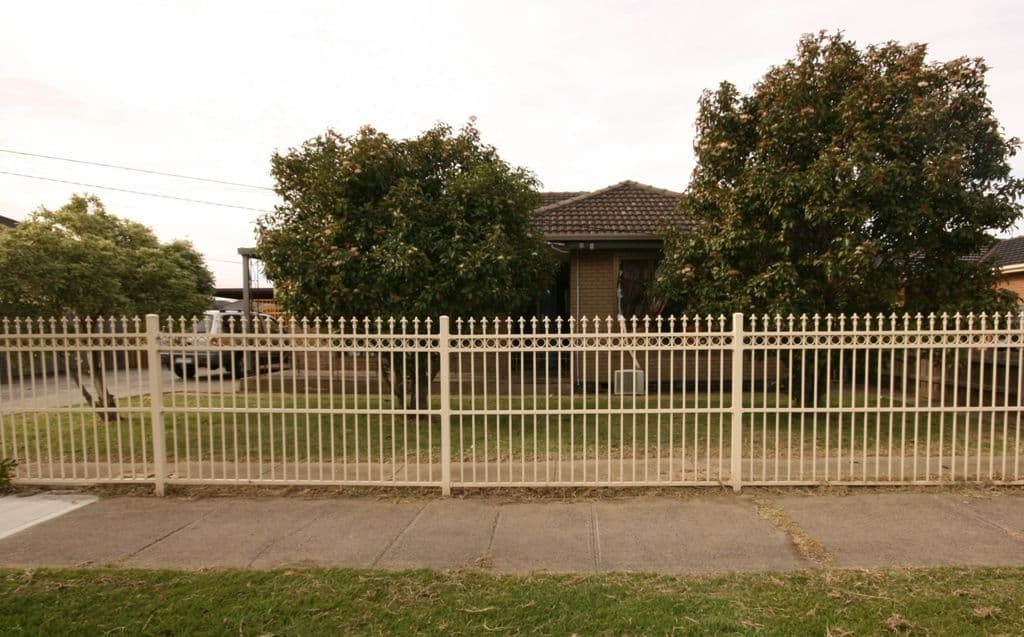 22 Lahy Street, ST ALBANS VIC 3021, St Albans - Image 1